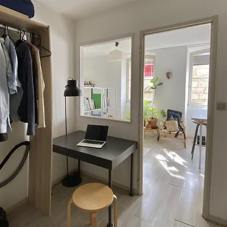 Cosy Studio In The Historic Heart Apartamento